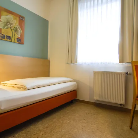 Petul An Der Zeche Essen