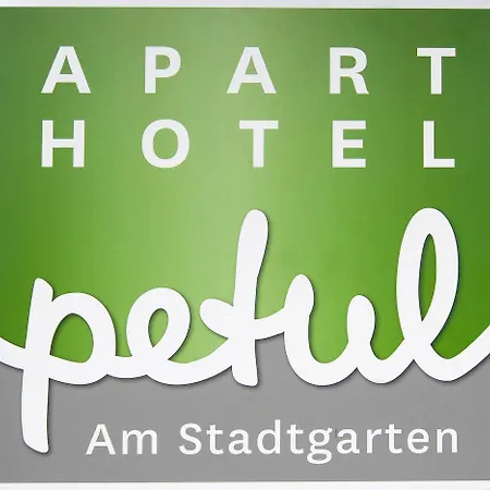 ホテル Petul An Der Zeche 3*