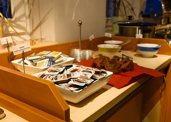 佩图尔德萨奇酒店 酒店 3*